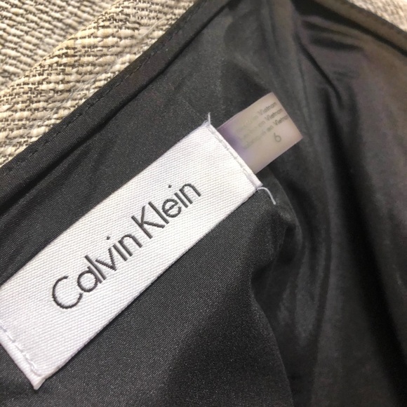 Skirt - Picture 4 of 4